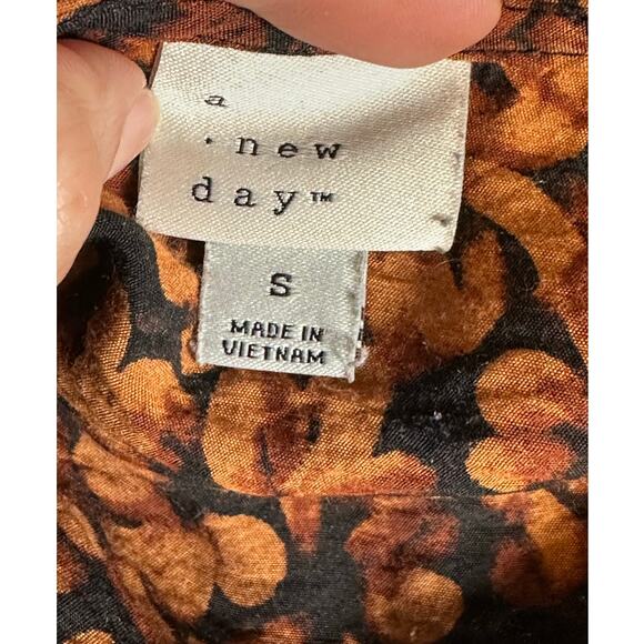 A New Day brown black print tunic blouse size Small - Picture 3 of 11